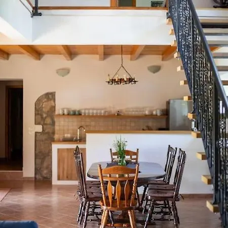 Villa Millefoglie, A Century-old Stone House Nestled In A Nature Park