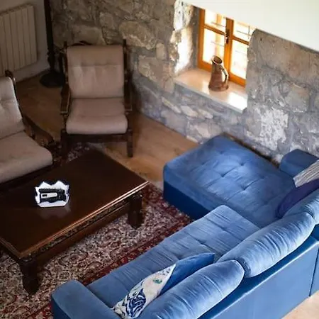Villa Millefoglie, A Century-old Stone House Nestled In A Nature Park
