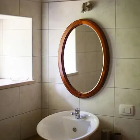 Villa Millefoglie, A Century-old Stone House Nestled In A Nature Park Lupoglav (Istria)