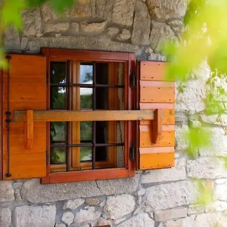Villa Millefoglie, A Century-old Stone House Nestled In A Nature Park